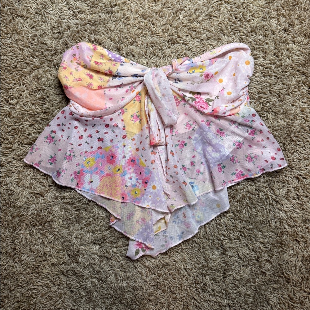 SHEIN Pink Floral Strapless Top